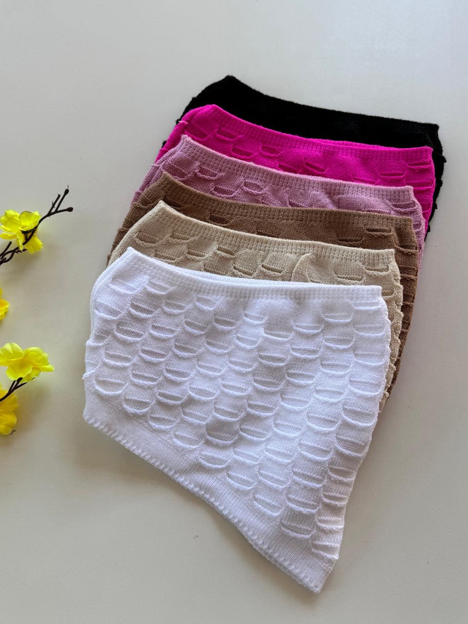 Strapless de hilo irregular adaptable