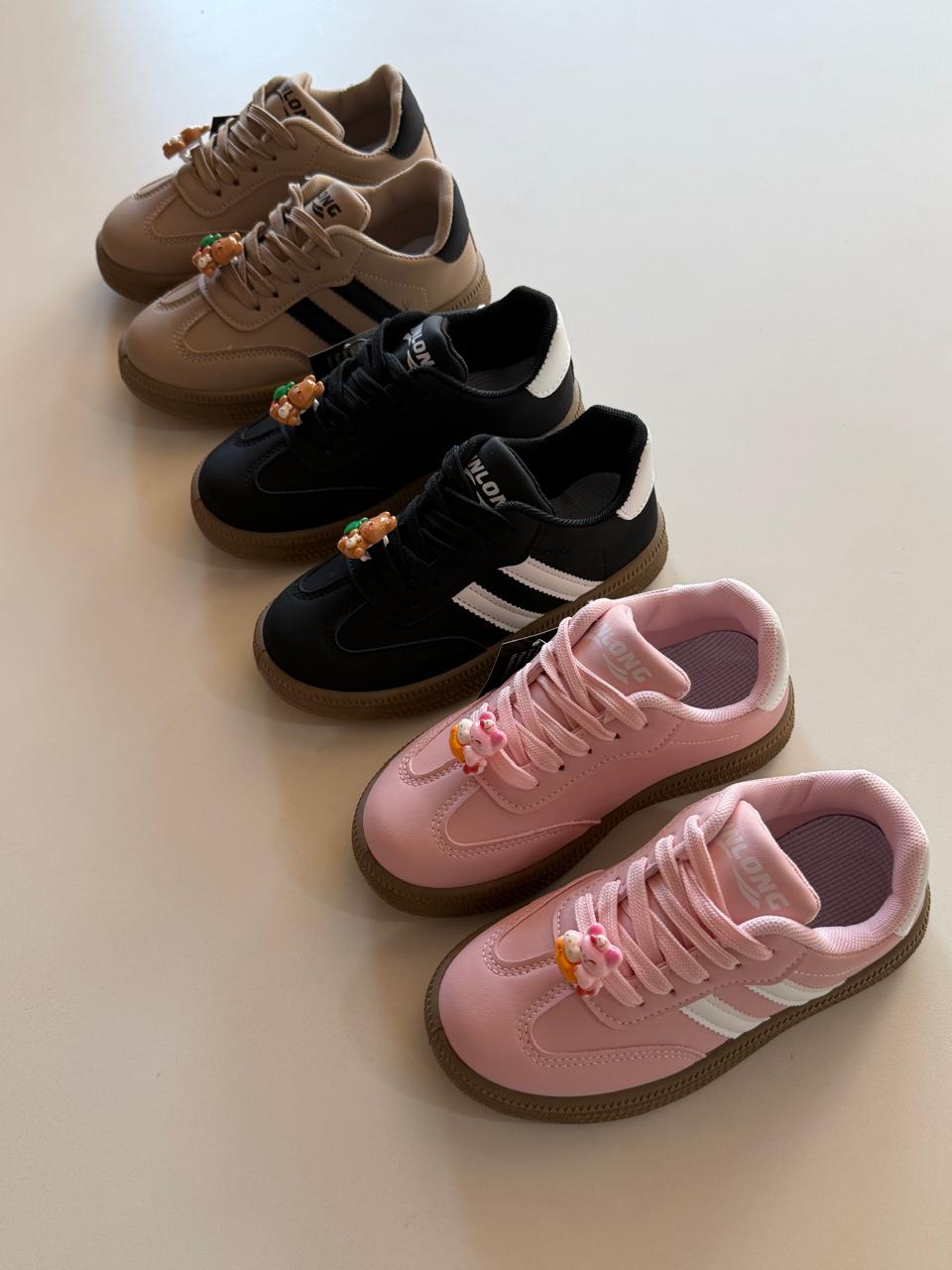 Calzado para criatura tierno