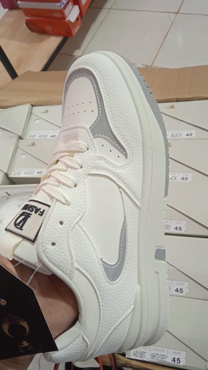 Caballero 40 a 45 horma chica 70.000gs