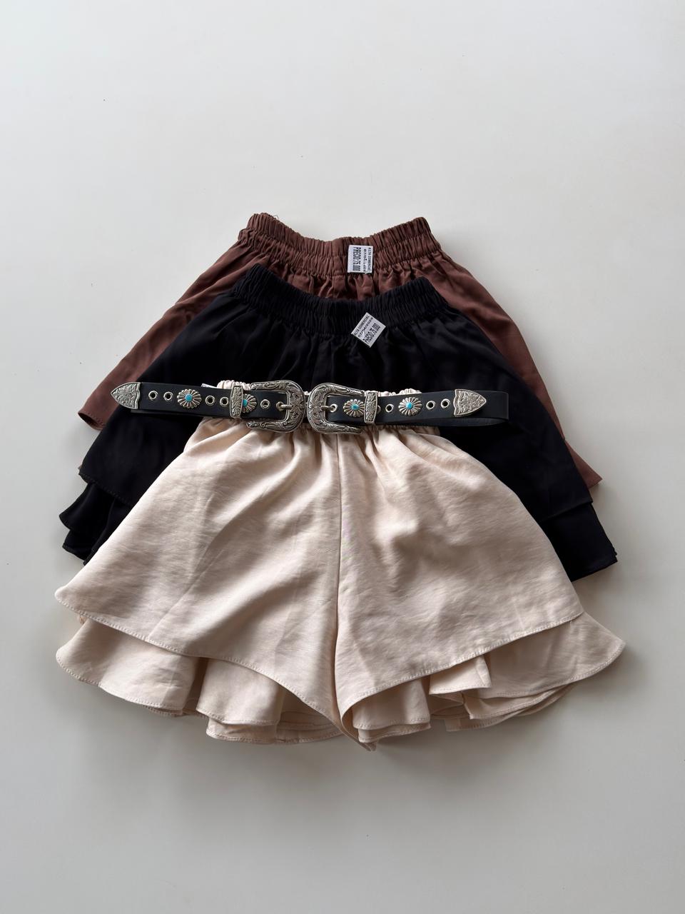 Short pollera con volados