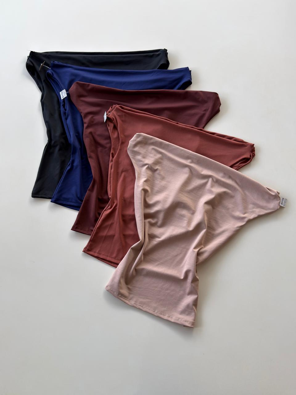 Blusa suplex hombro descubierto