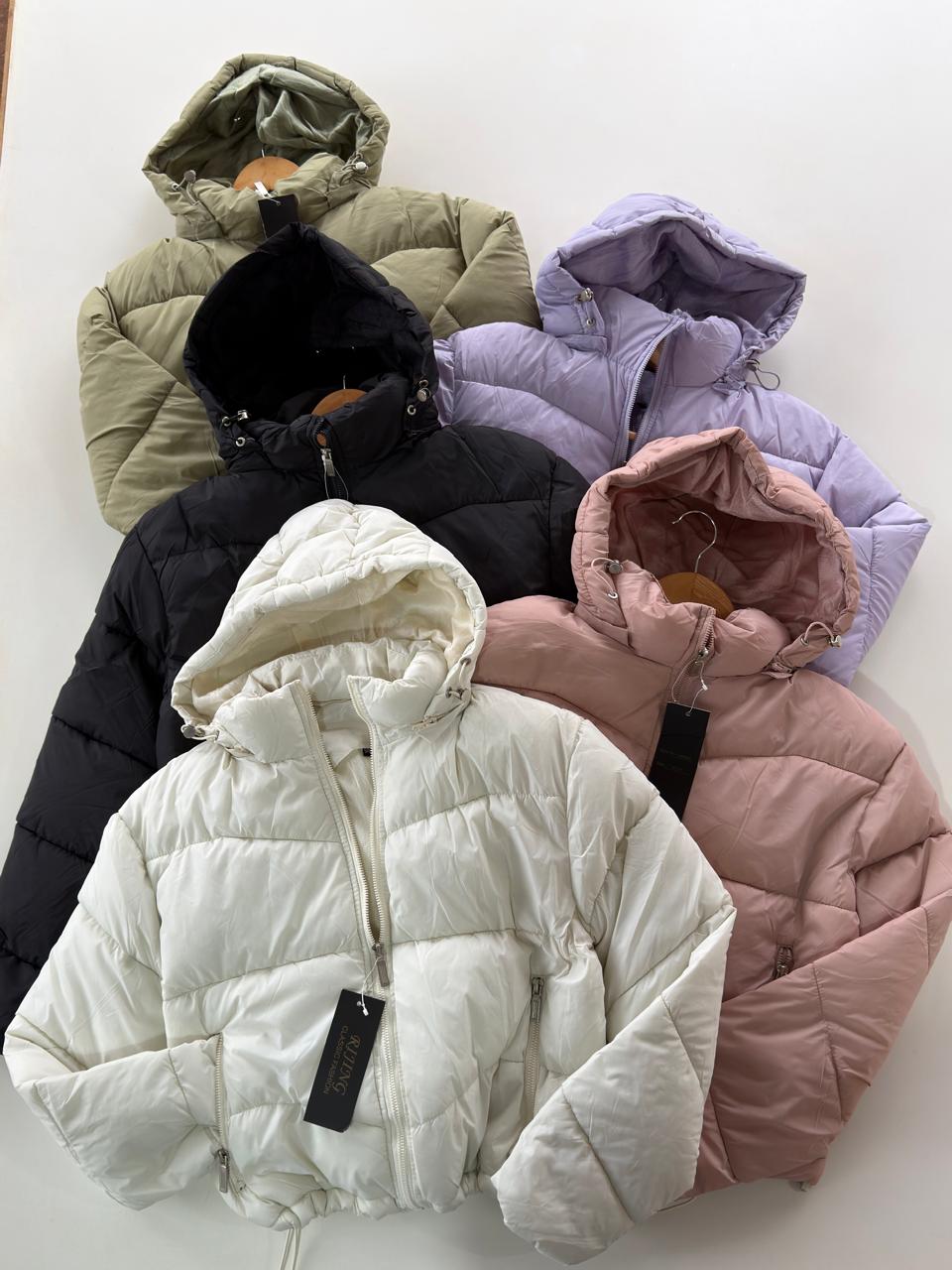 Campera Puffer con Gorra (Dama)