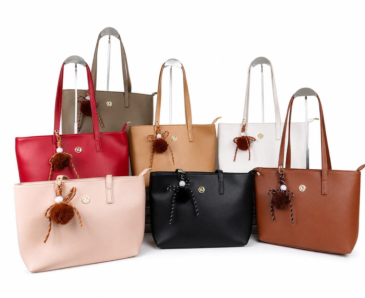 Cartera grande con llavero desmontable